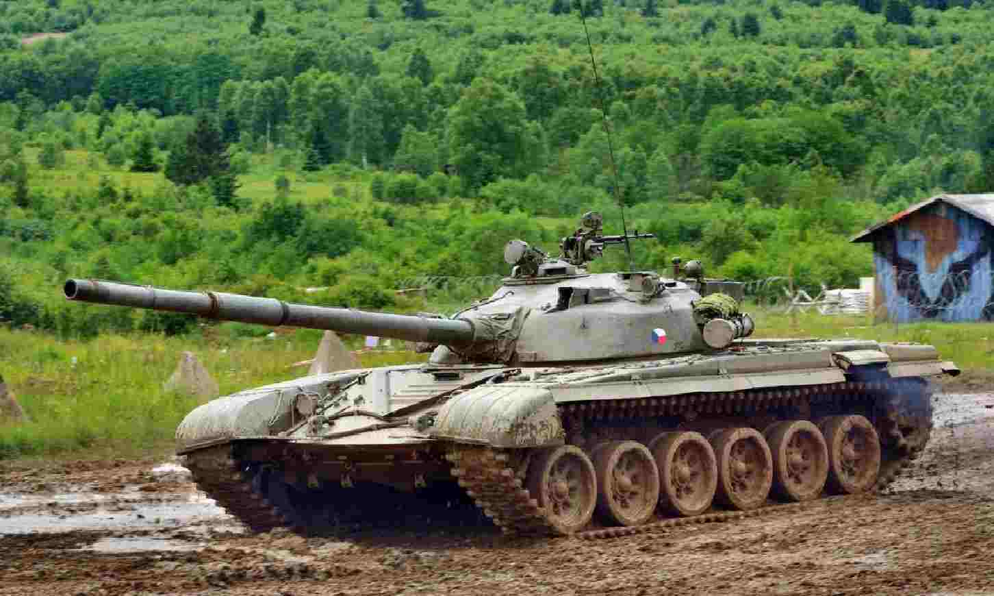 Т72. Танк т-72 Урал. Танк т72. Т-72 основной боевой танк. Танк t72-m1.